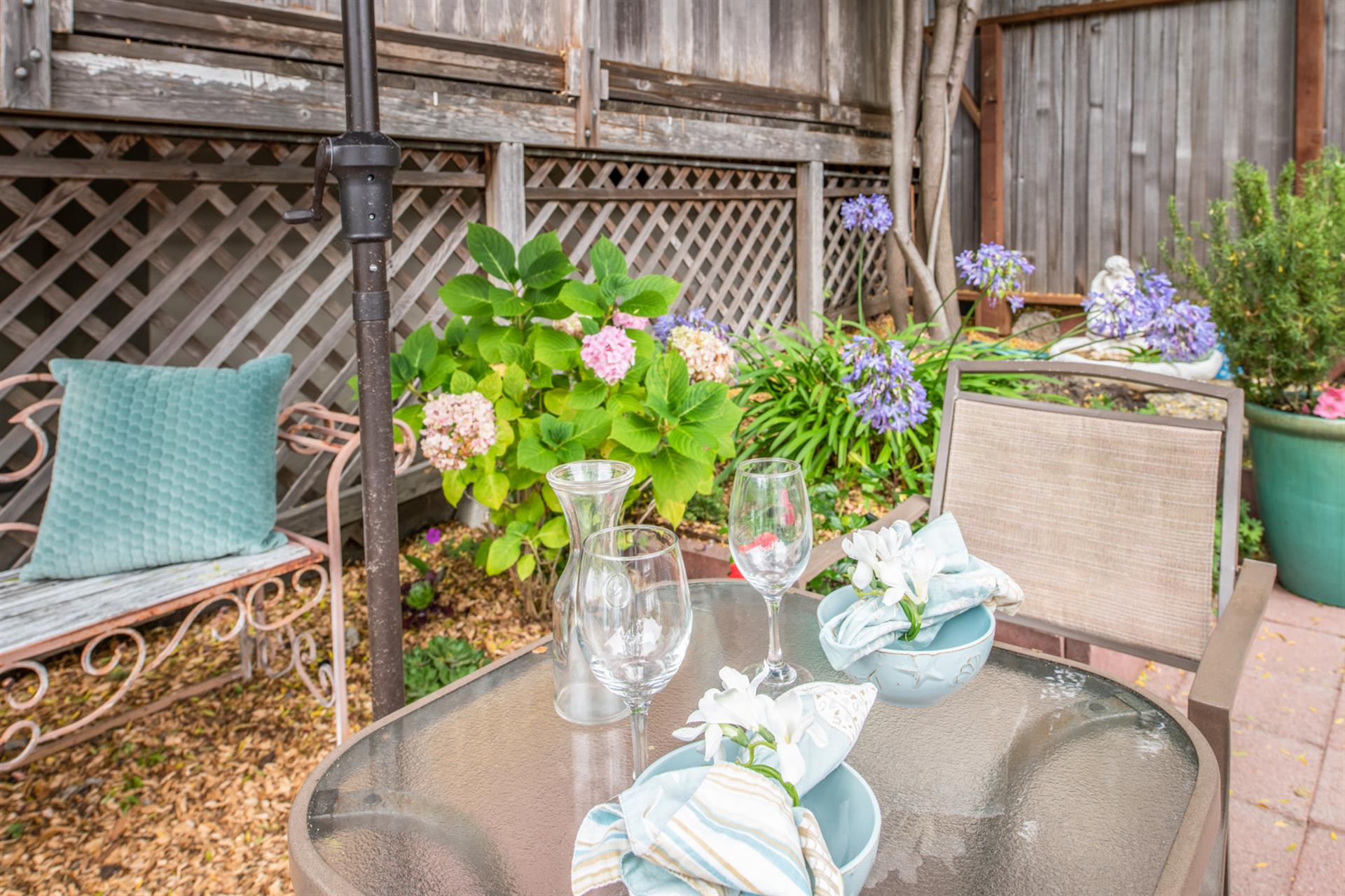 Patio Area with Gas BBQ