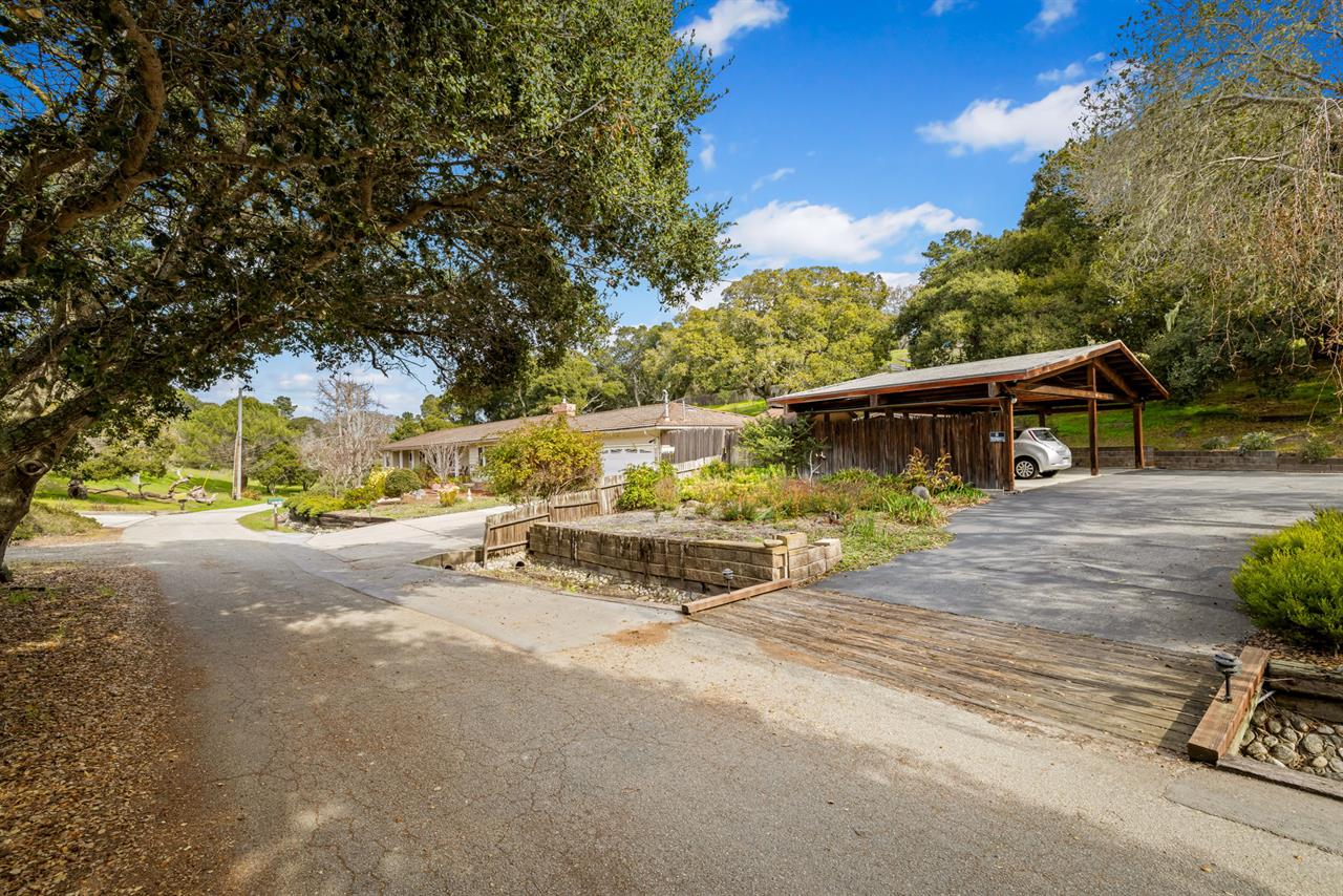 2 Car Attached Garage, 4 Car Detached Carport, RVBoat Parking