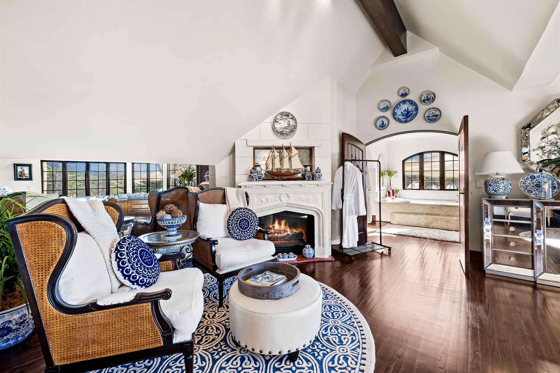 1, Clint Eastwood Room with En Suite 2nd floor