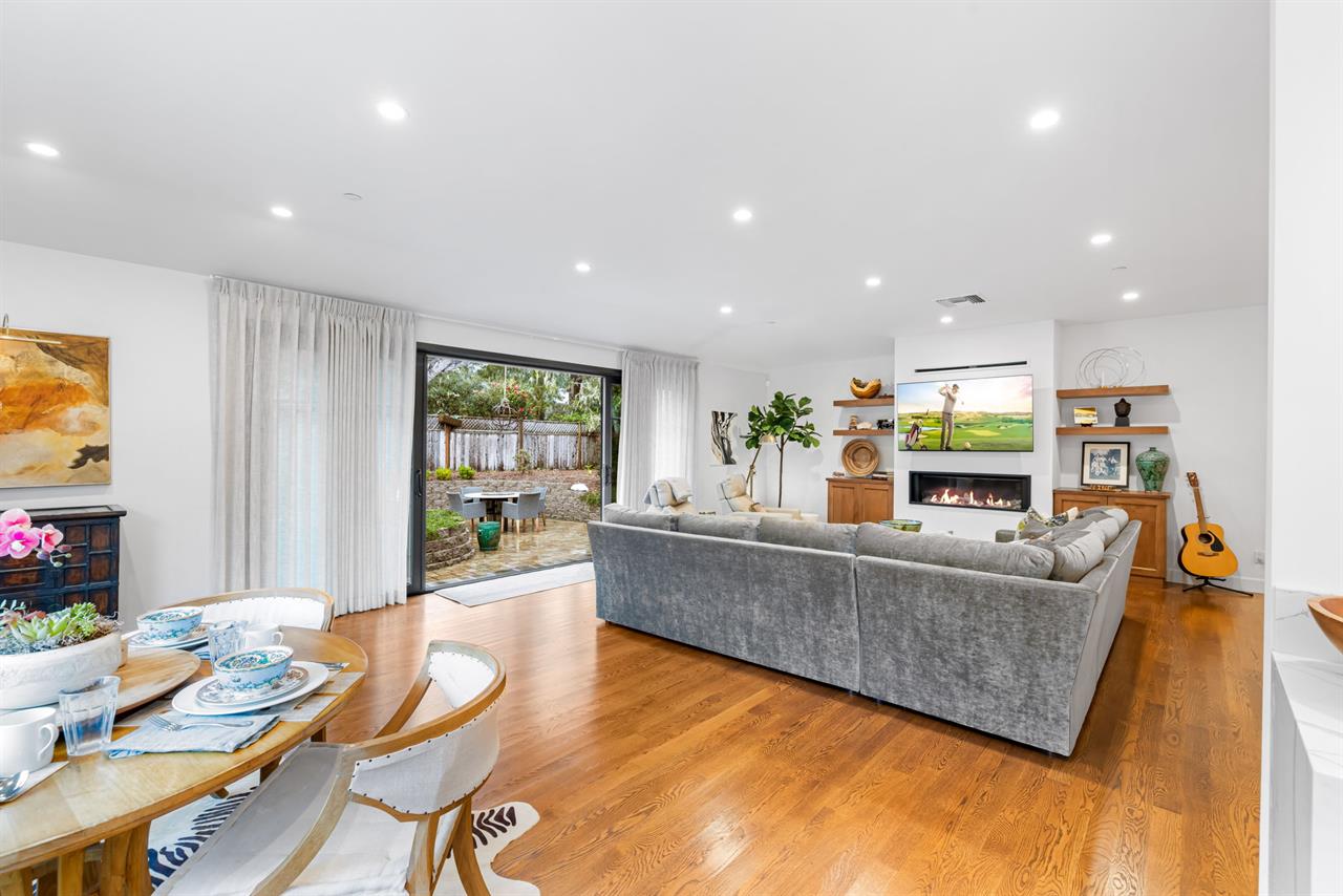 Living Room with a Gas Fireplace and Smart TV