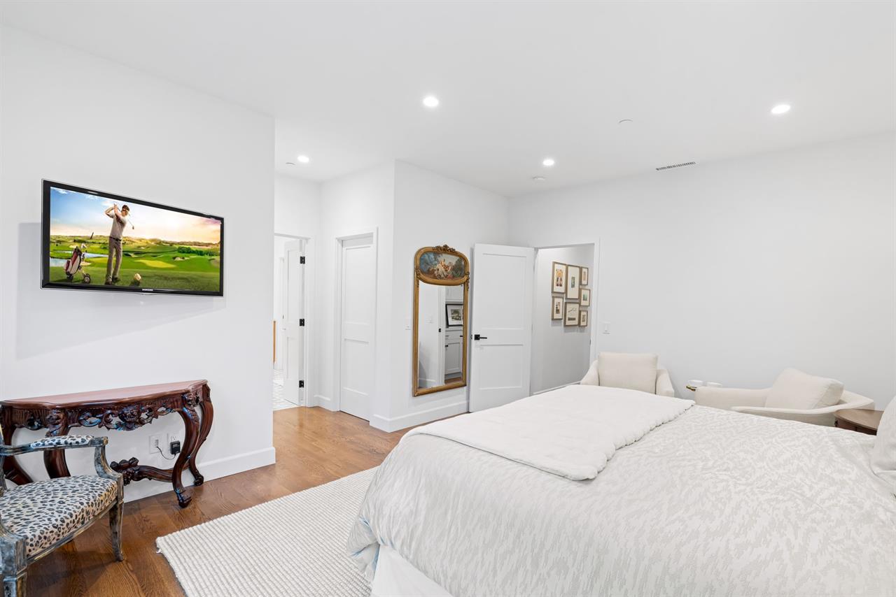 Bedroom 1  King Bed, EnSuite Bath and TV