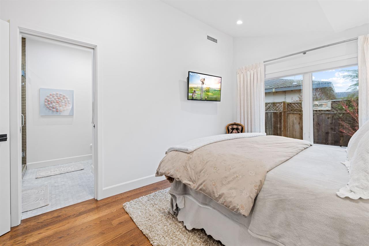 Bedroom 3  Queen Bed, EnSuite Bath and TV