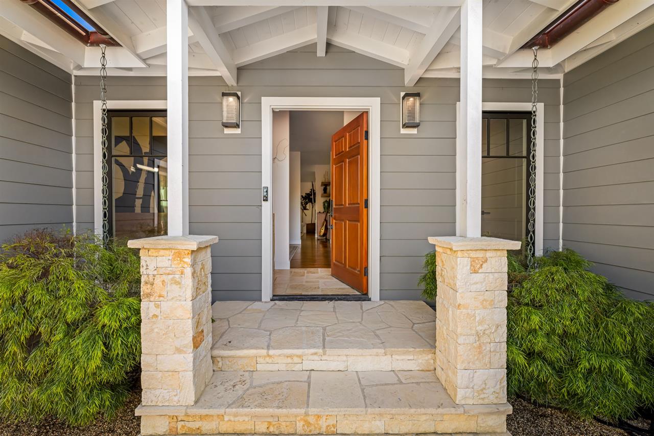 Welcome to Pebble Beach® Pipers Calling