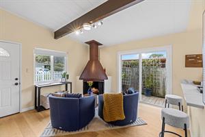 Extra Seating Area