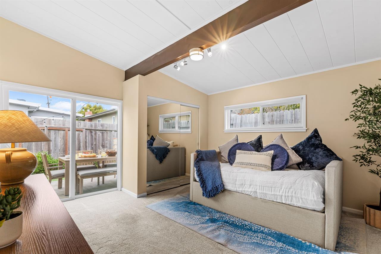 Bedroom 3, Full Daybed No trundle, Back Yard Access