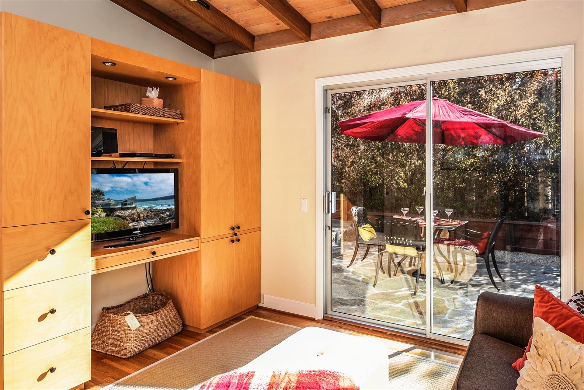 Den with HDTV and a Queen Sofabed