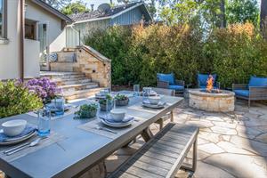 Beautiful Outdoor Living Spaces