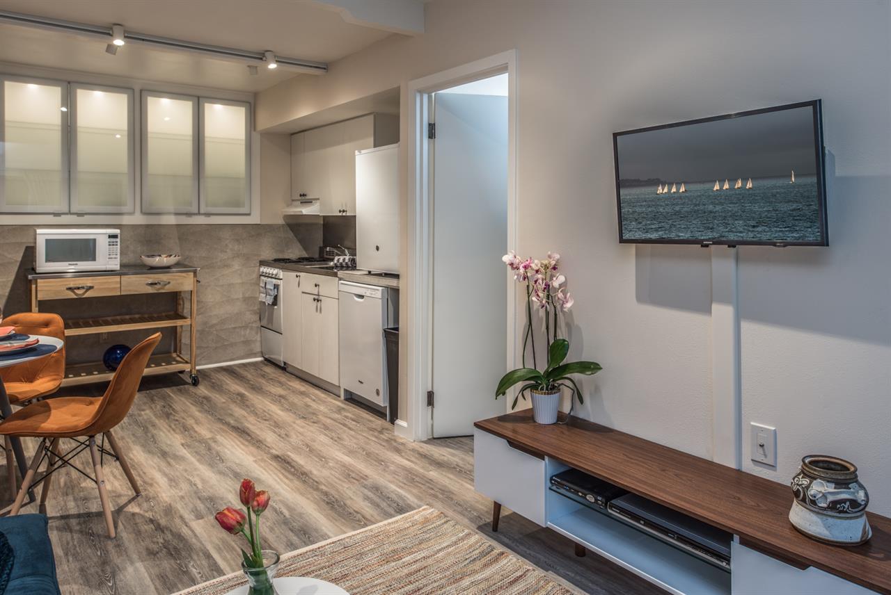 Fully Equipped Small Kitchen and Dining Area