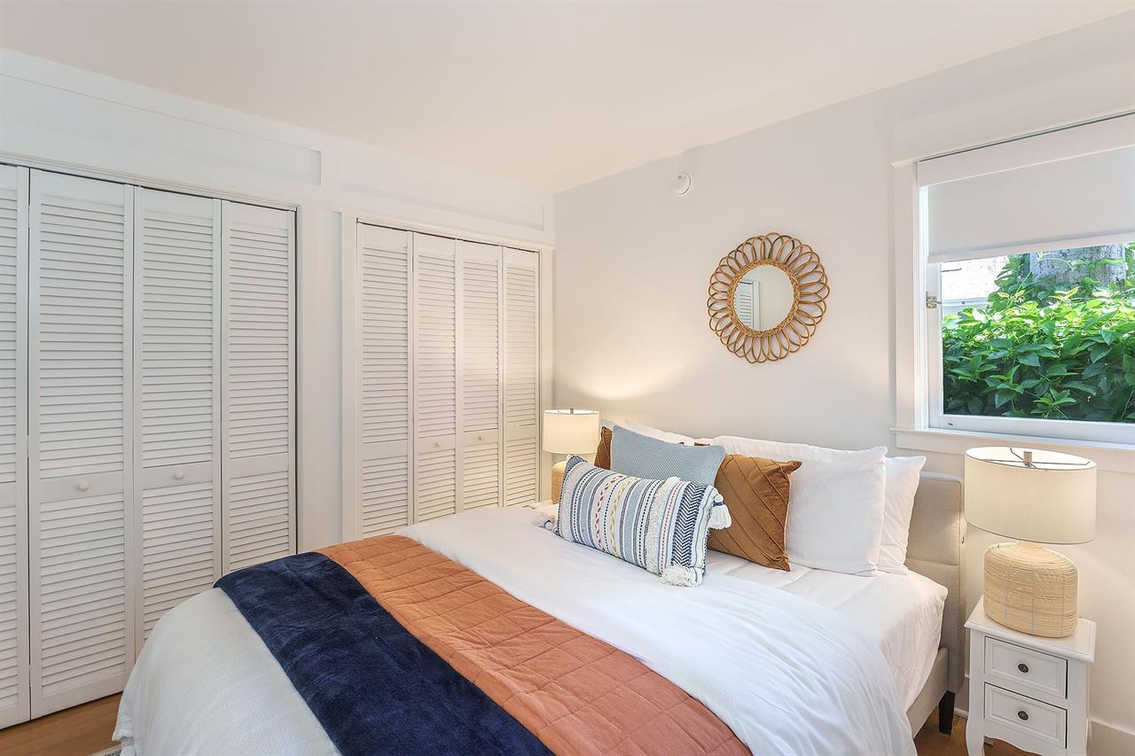 Bedroom 2, Queen Bed