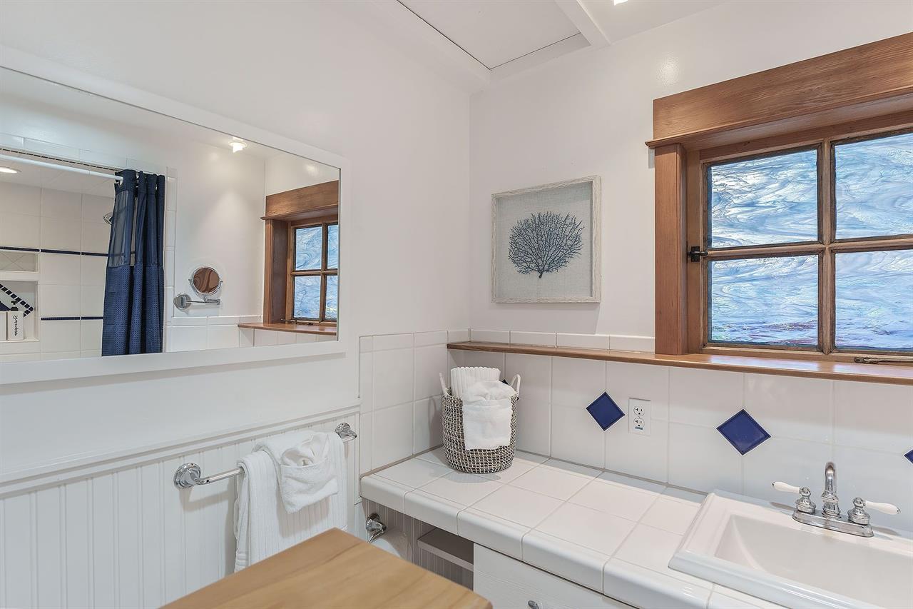 Bathroom, Tiled Shower