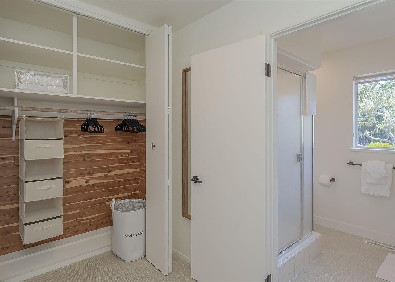 Bedroom 1 Closet and Bathroom