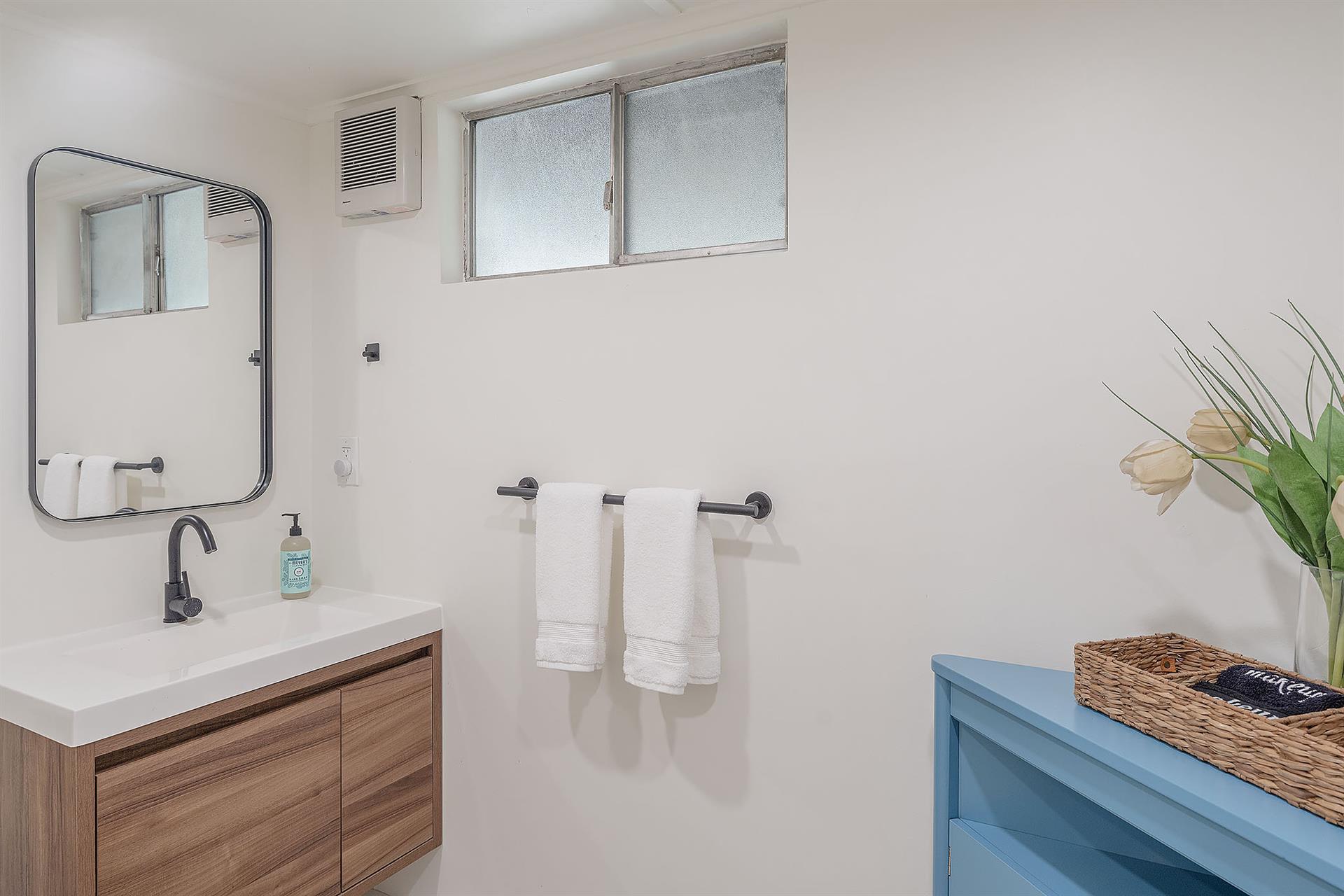 Downstairs Powder Room Near Bedroom 4
