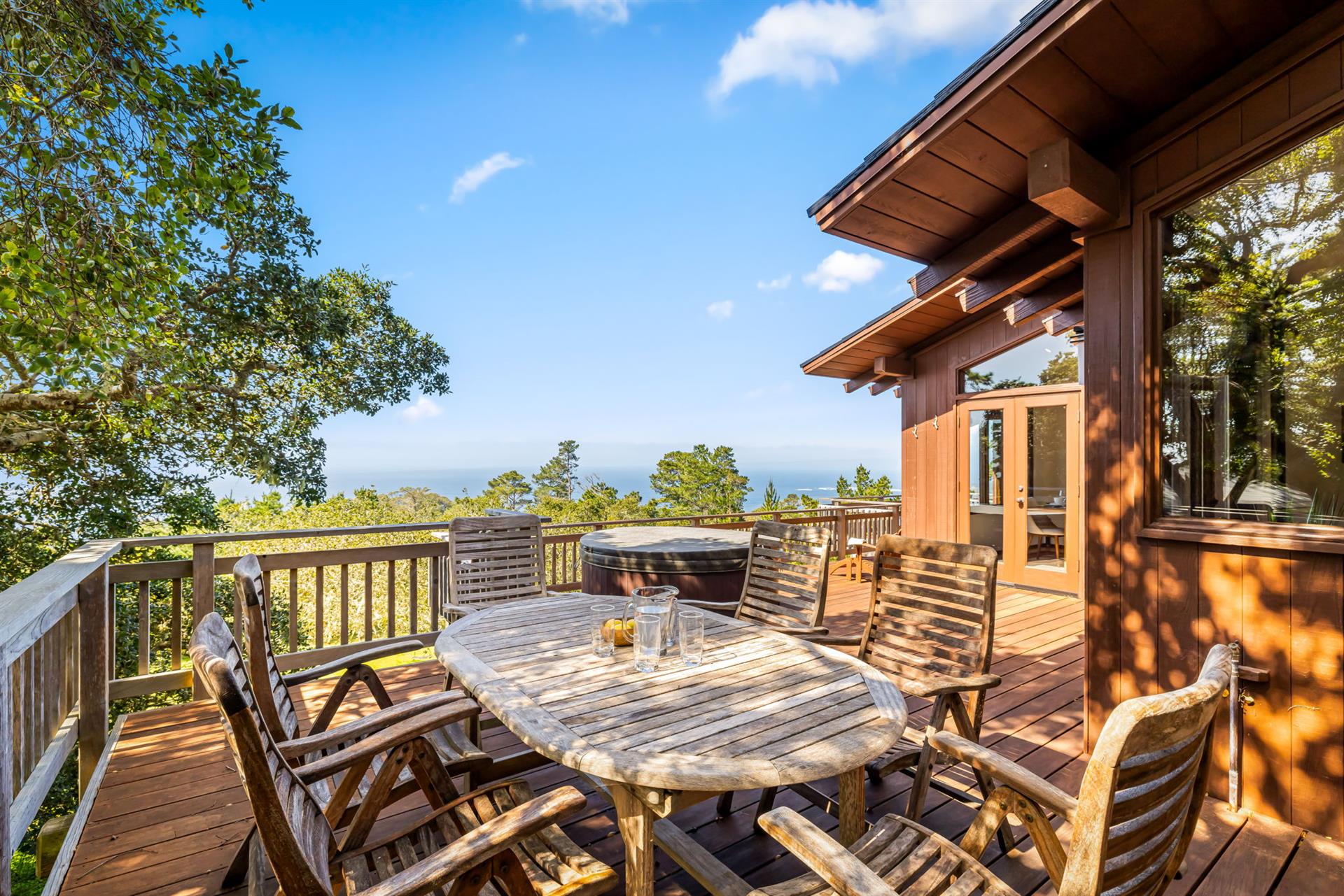 Ocean View Deck has Dining Area and a Hot Tub