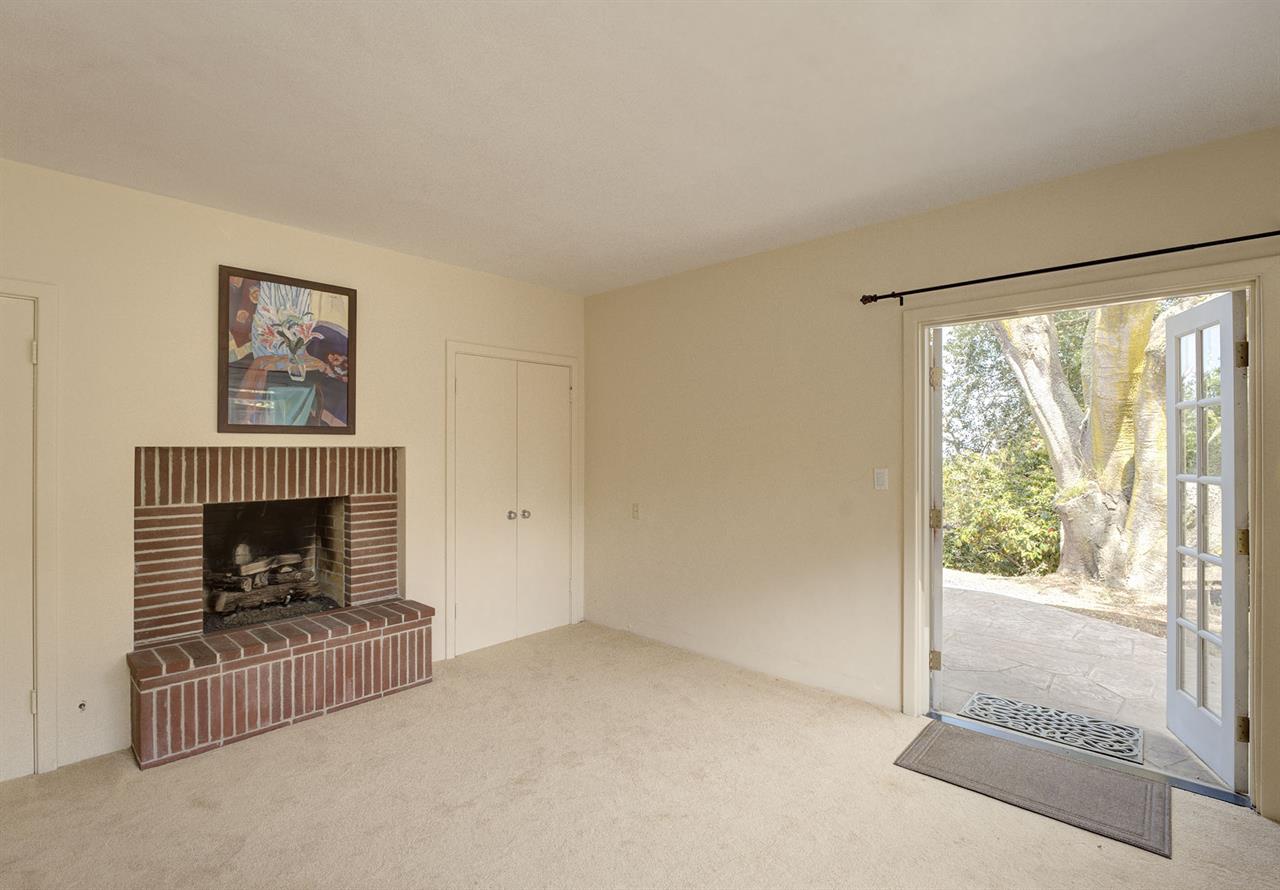 Bedroom 3  Unfurnished, Decorative Fireplace not for burning