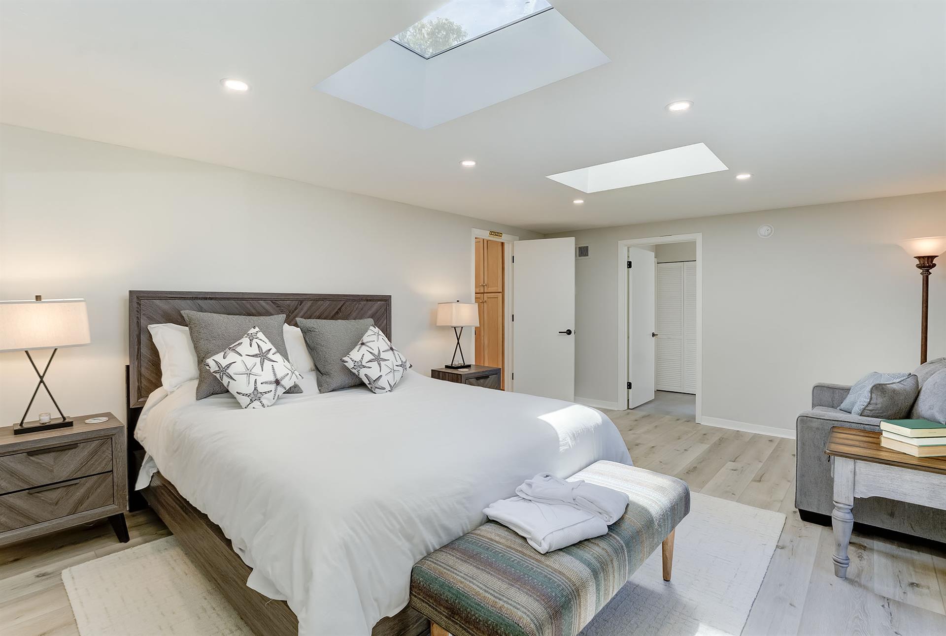 Master Suite  King Bed, Skylights, EnSuite Bath with Shower