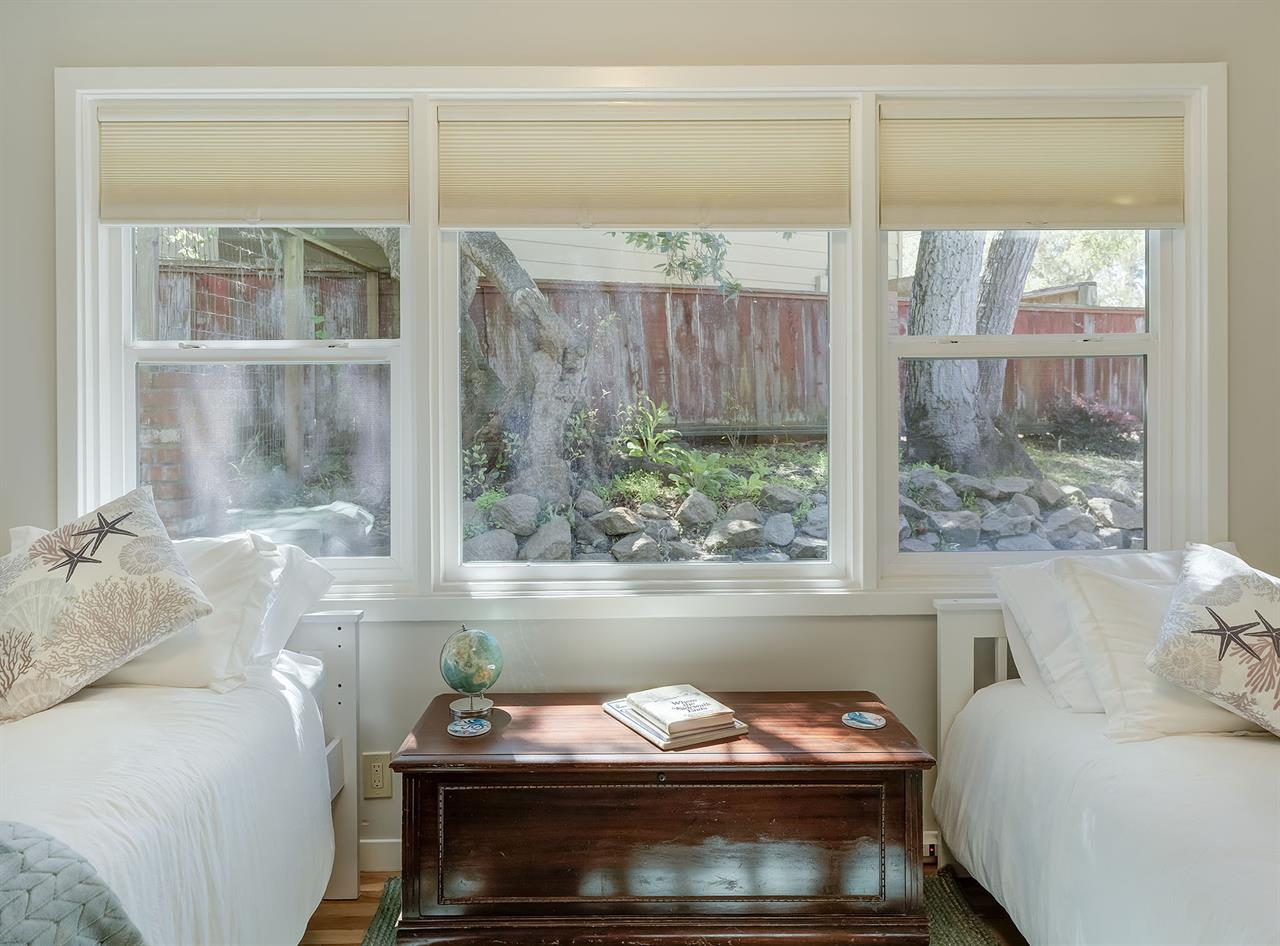 Bedroom 4 has Twin Beds