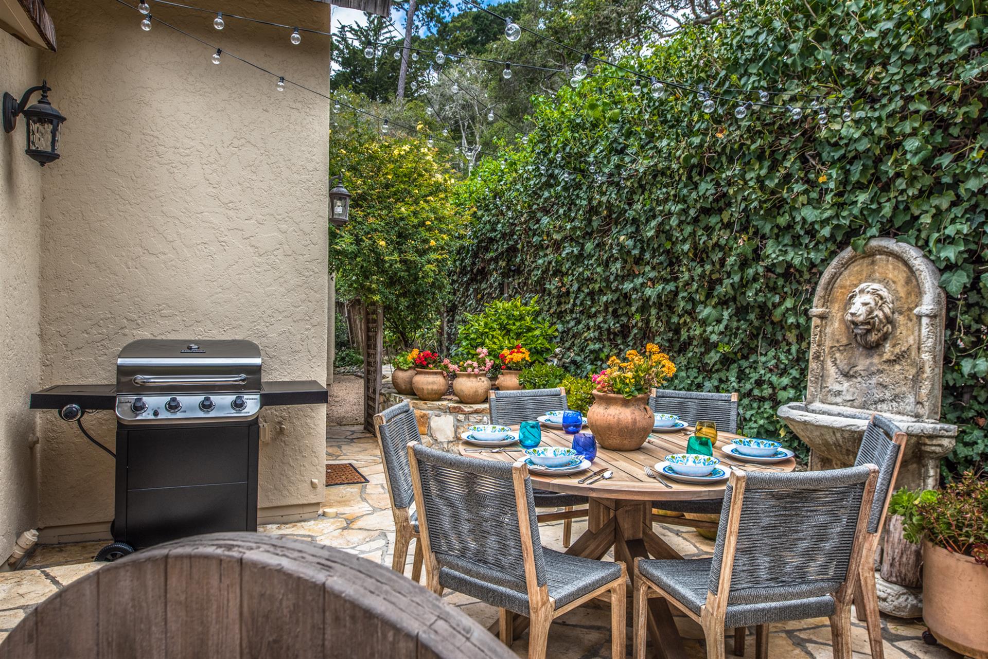 Backyard Dining for Six
