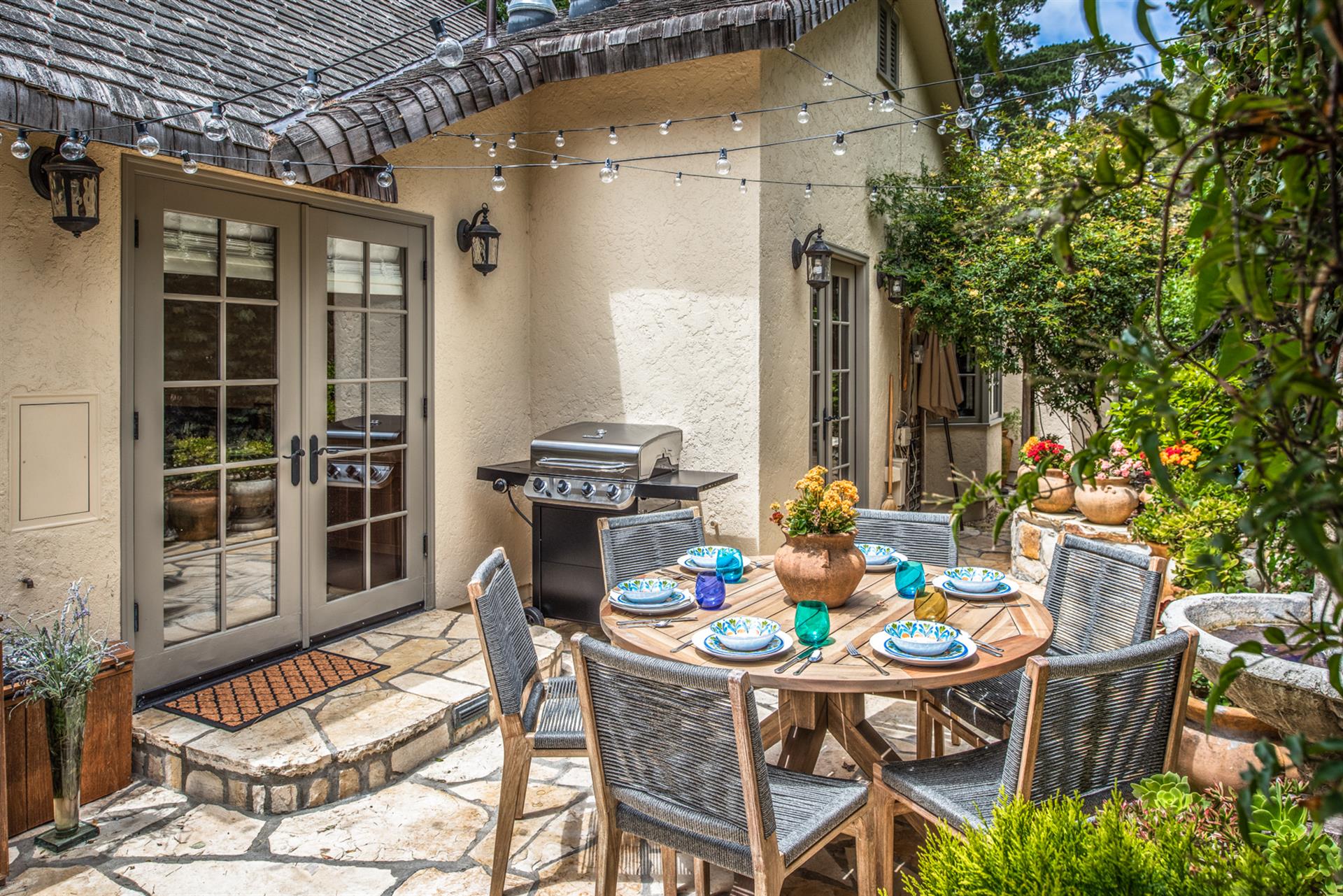 Patio Dining with a Gas BBQ Grill