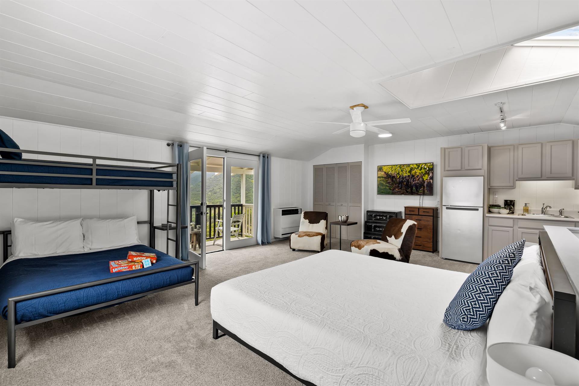 Bedroom 4  King Bed, FullTwin Bunk, TV and Kitchenette