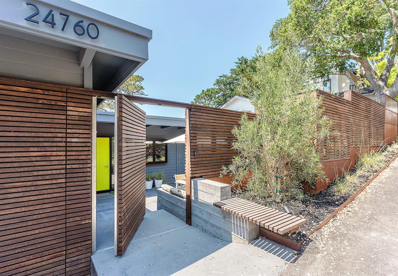 Front Entry into Entry Courtyard, Convenient Parking