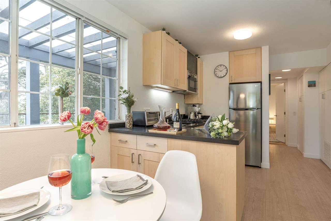 Guest Suite Dining for Two