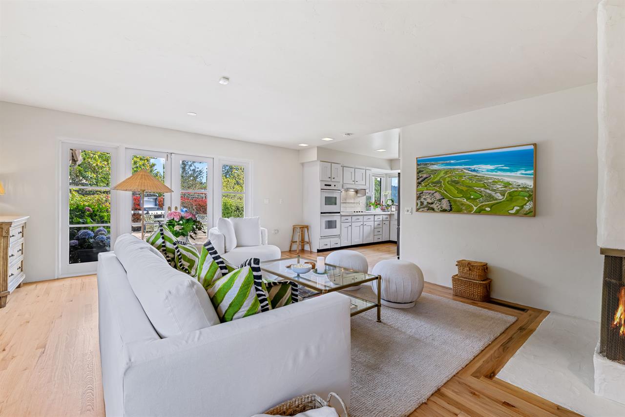 Family Room has a TV