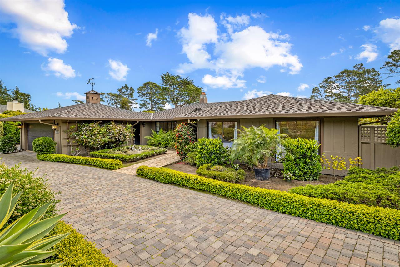 Welcome to La Siesta  Spacious View Home in Carmel