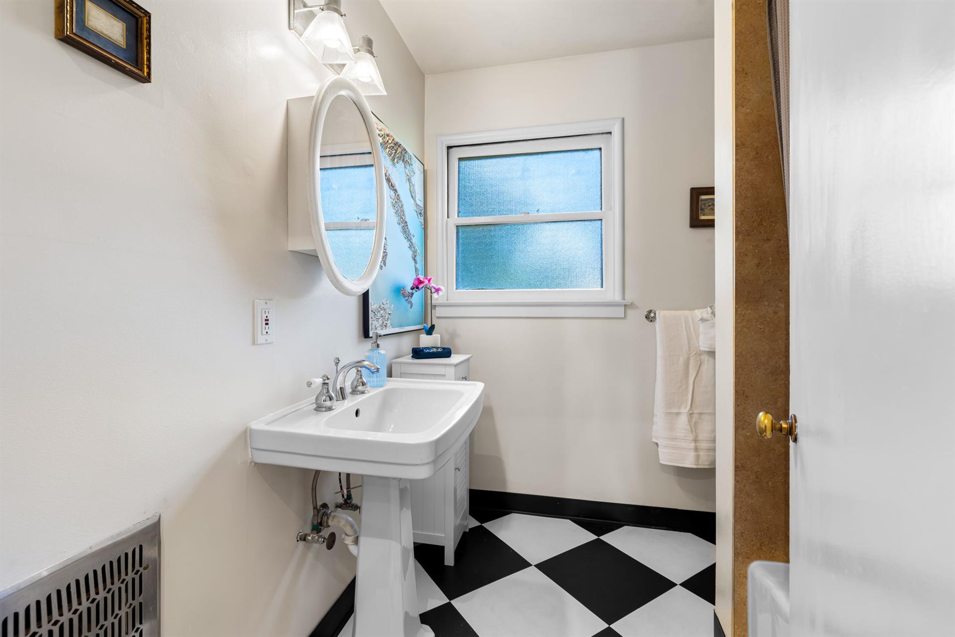 Hall Bathroom has a ShowerOverTubCombo