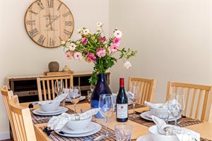 Dining Area Seats Six