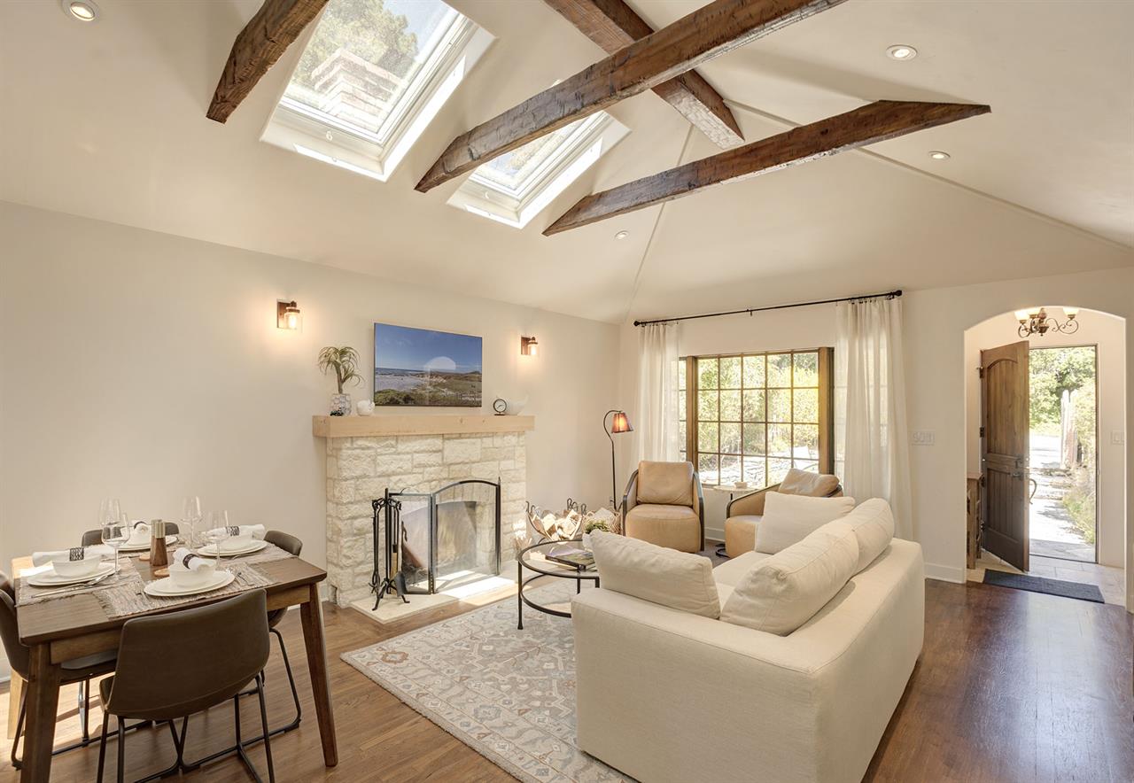 Great Room with a WoodBurning Fireplace and Cable TV