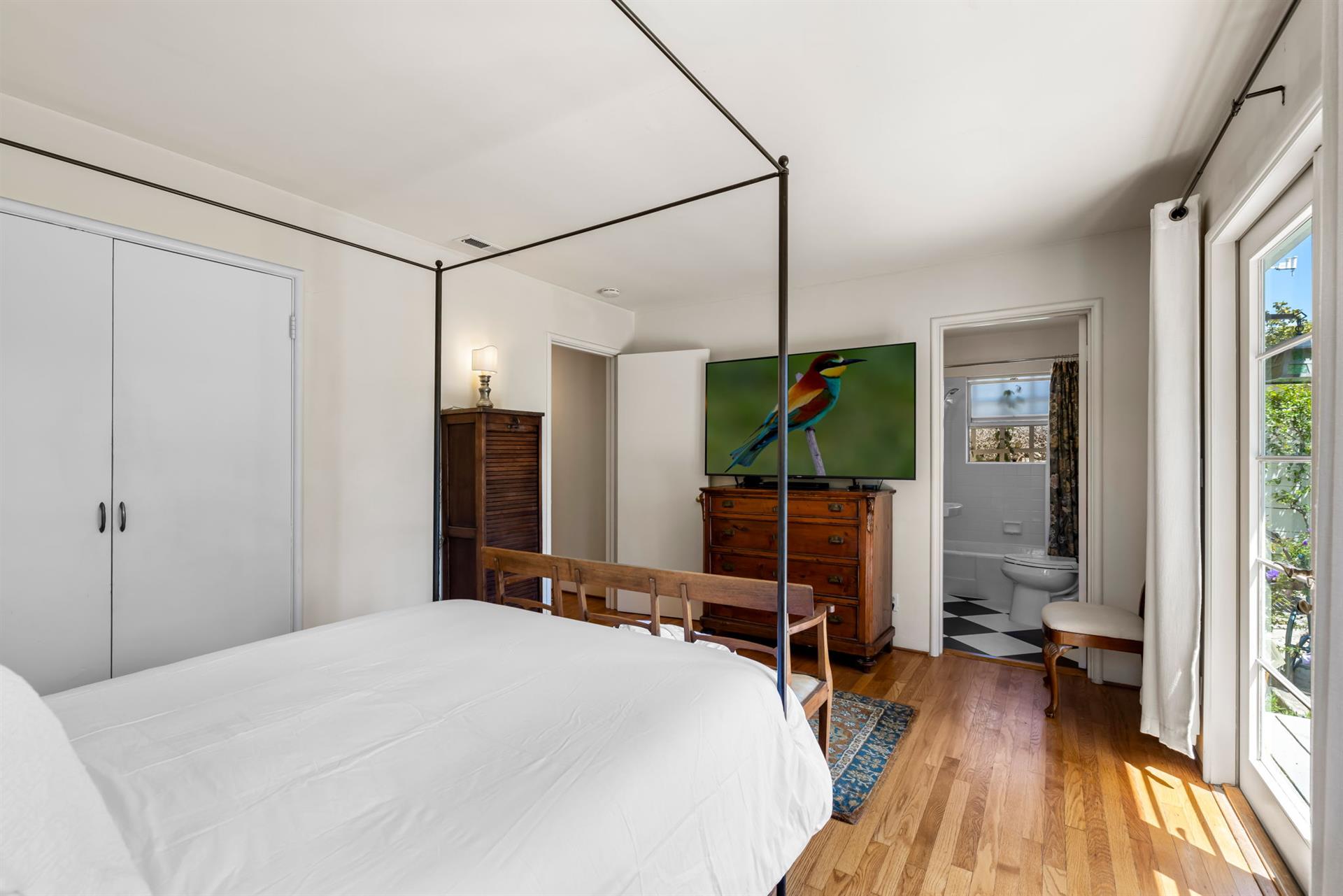 Primary Bedroom with Queen, TV, En Suite Bath, Deck Access