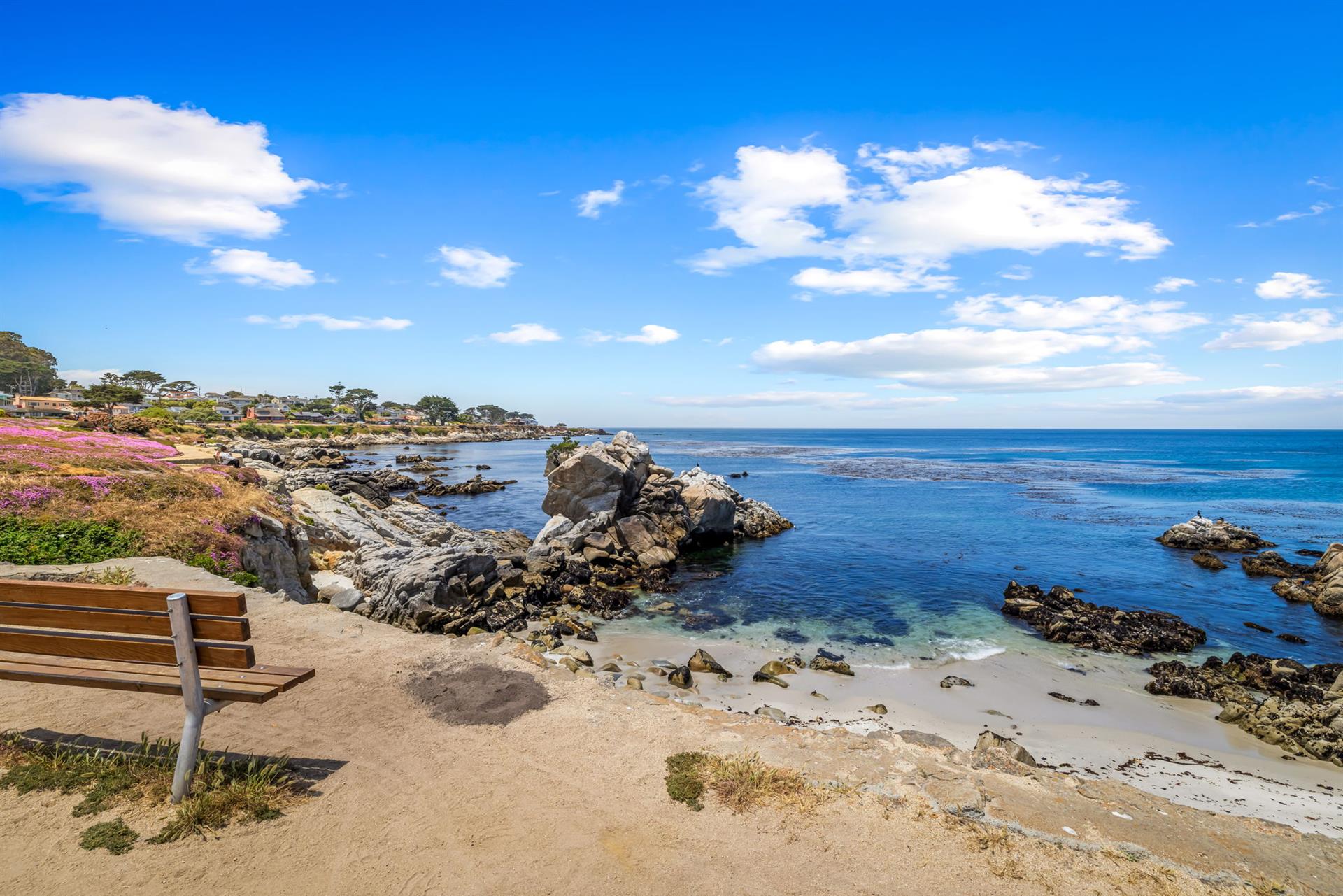 Welcome to Marine Gardens  Oceanfront Duplex