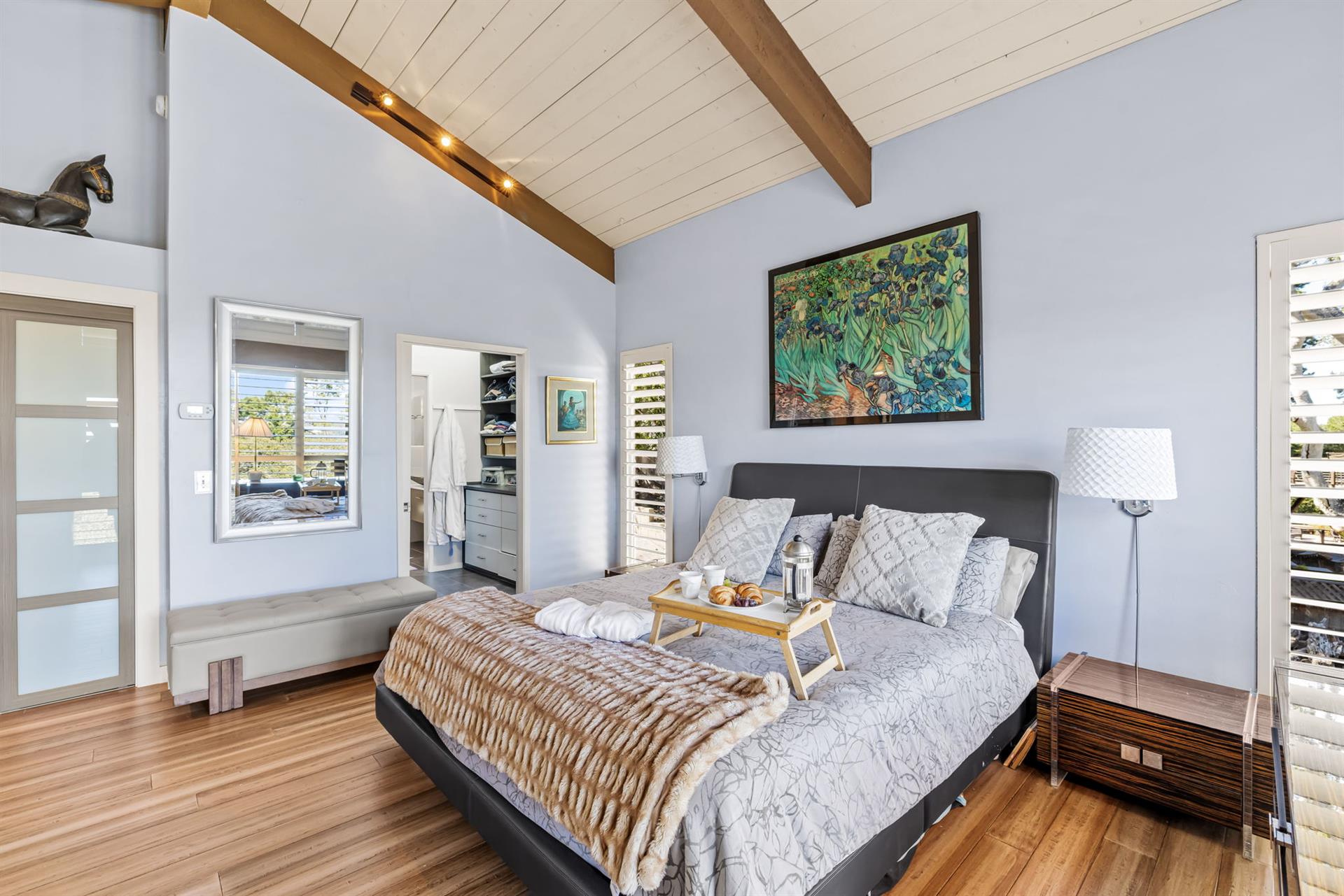 Primary Suite Cielo  King Bed and EnSuite Bath with Shower