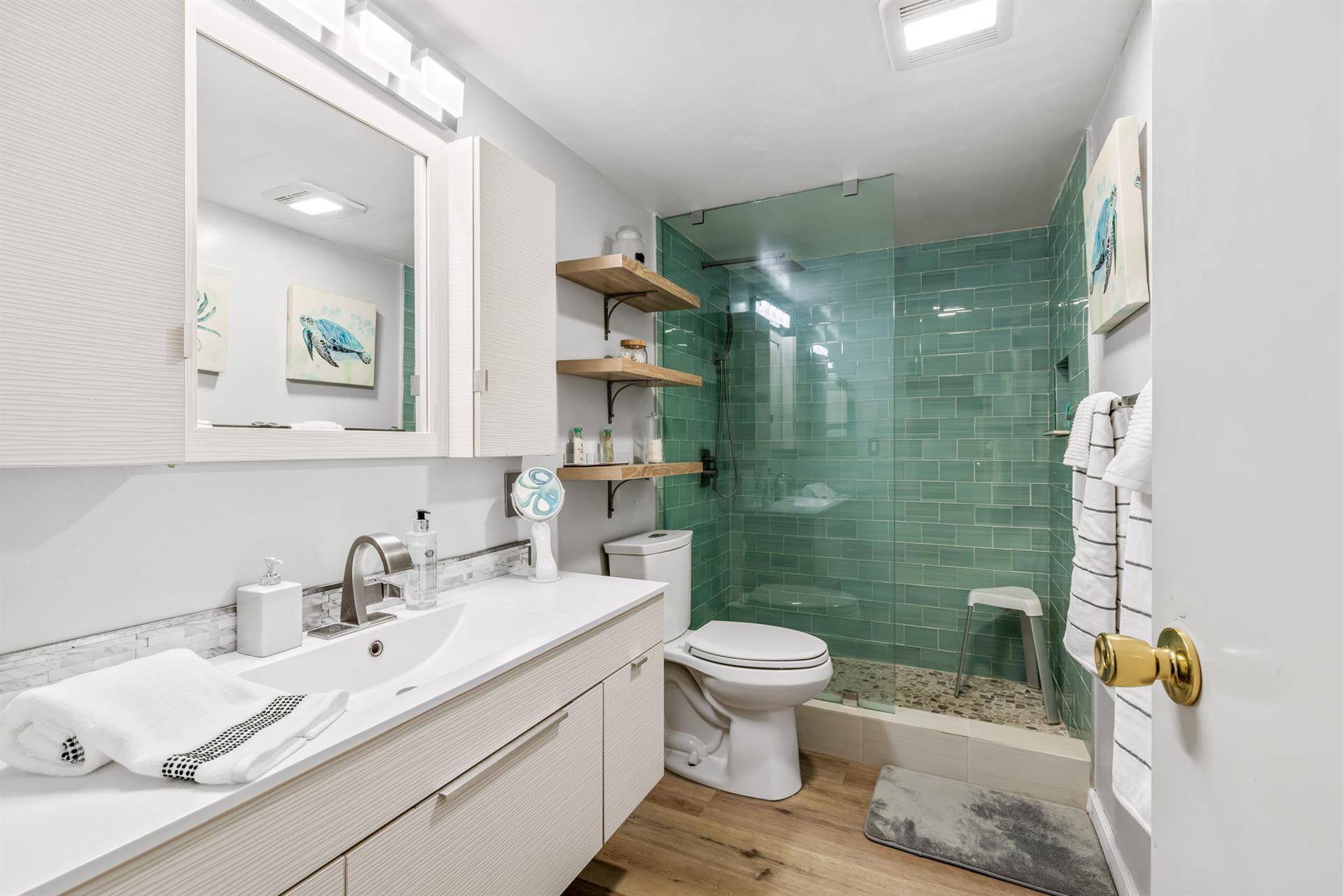 Downstairs Bath for Bedroom 5, the Bunkhouse, has a Shower