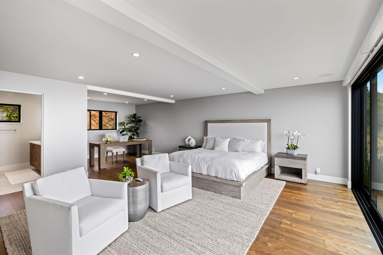 Upstairs Bedroom 1  King Bed, EnSuite Bath, Sitting Area