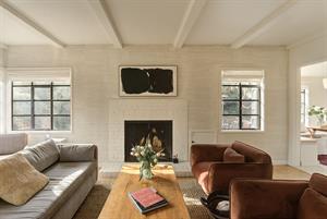Living Room has a Gas Fireplace
