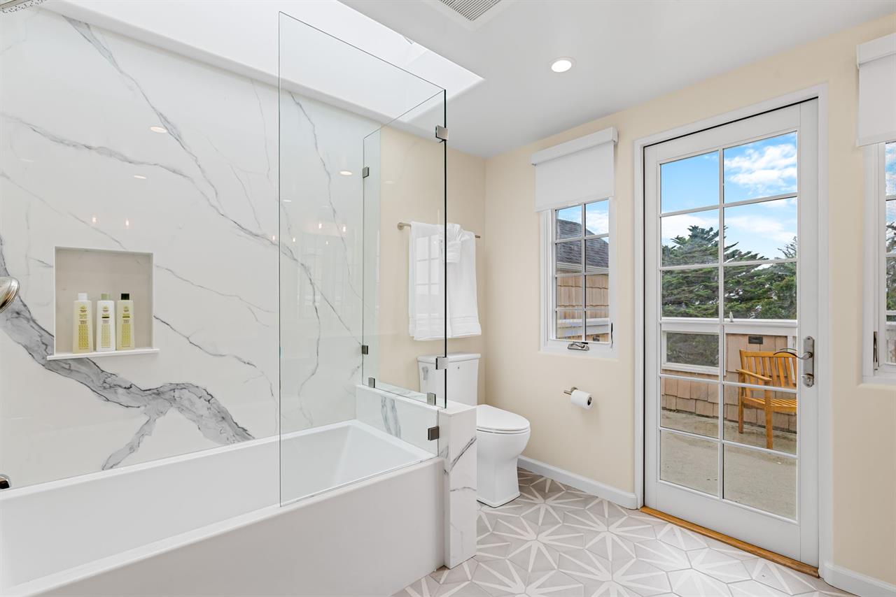 Upstairs Bathroom for Bedroom 1 has a ShowerOverTub