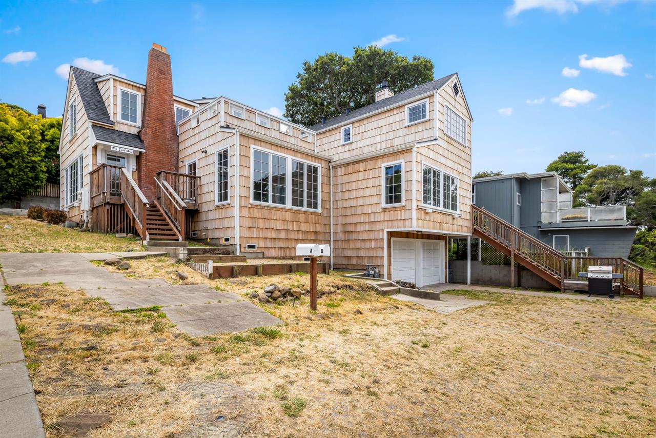 The Duplex for Hight Tide Unit 1 and Low Tide Unit 2