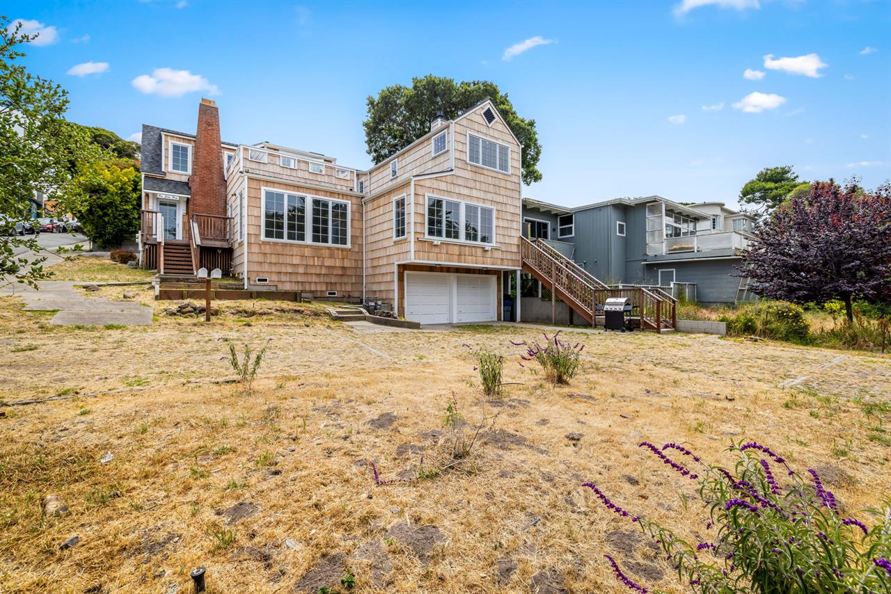 The Duplex for Hight Tide Unit 1 and Low Tide Unit 2