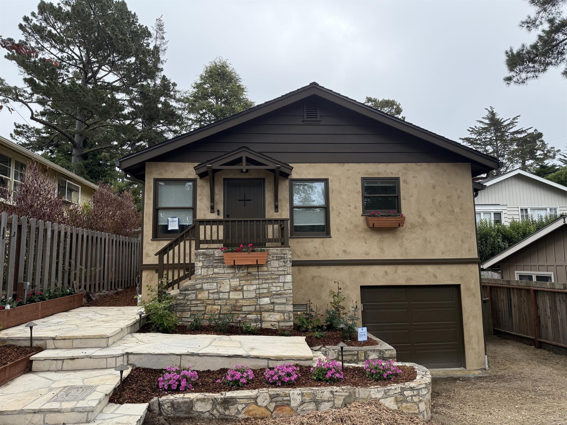Welcome to Pine  Pebble house photos coming soon