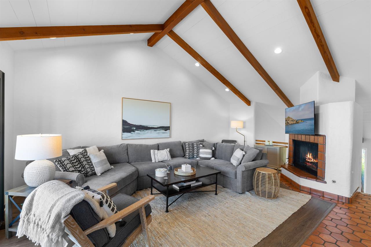 Living Room with Gas Fireplace and HDTV