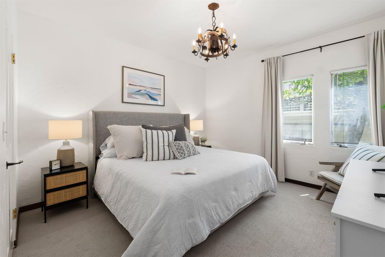 Bedroom 2  First Floor  Cal King Bed, TV