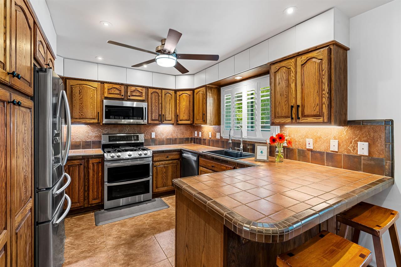 Kitchen has New Stainless Appliances
