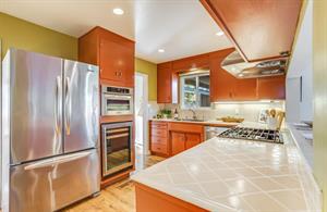 Immaculate Kitchen