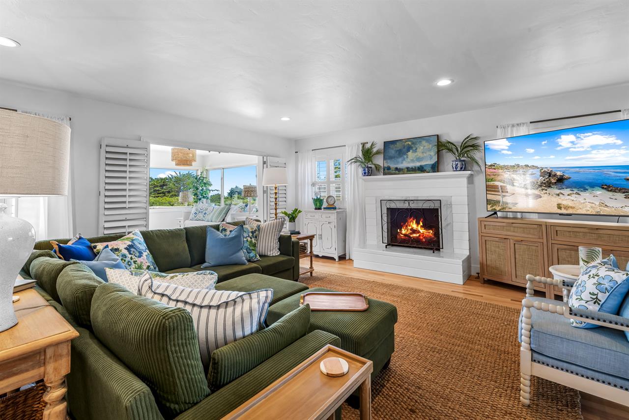 Family Room has a Gas Fireplace and a WiFiEnabled Smart TV