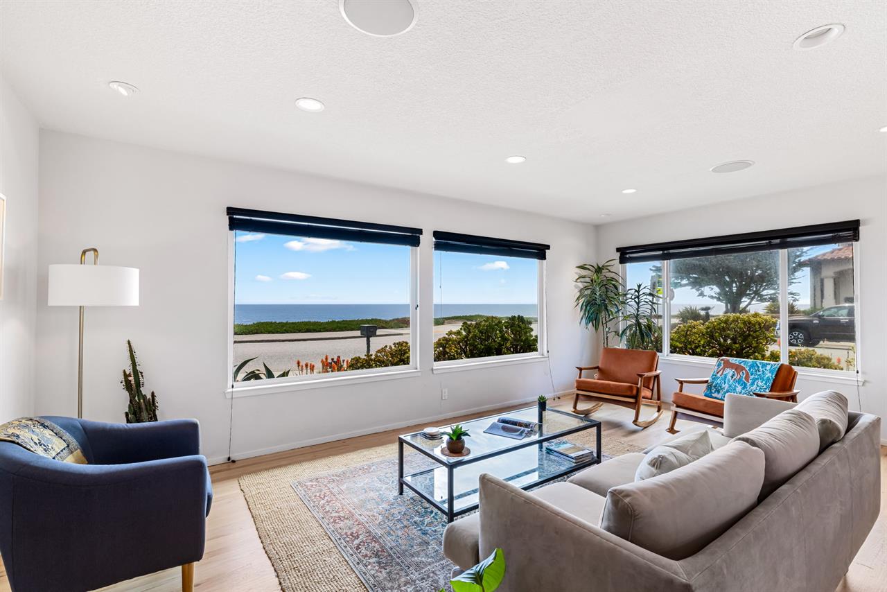 Living Room has Front Row Ocean Views