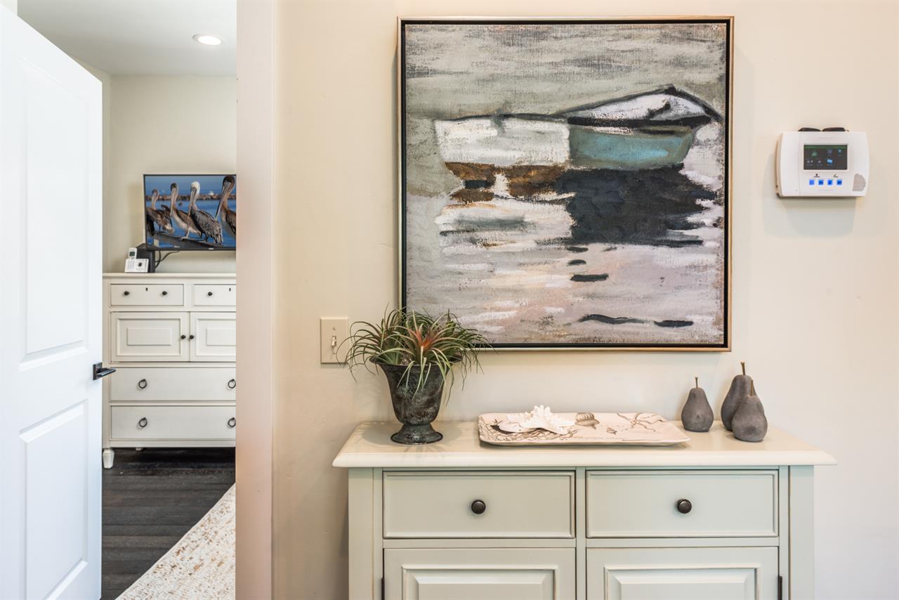 Sophisticated Seashore Themed Interior Design