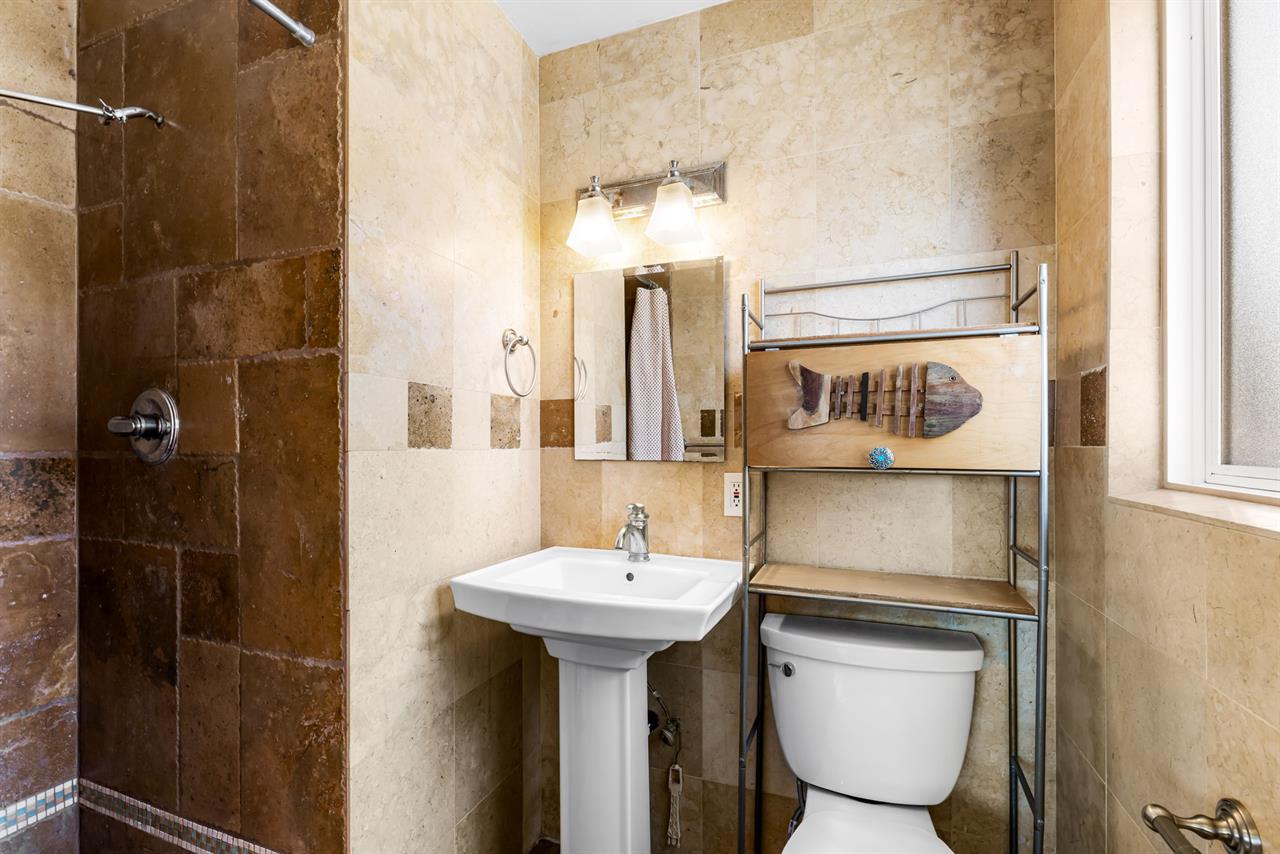 En Suite Bathroom for Bedroom 1