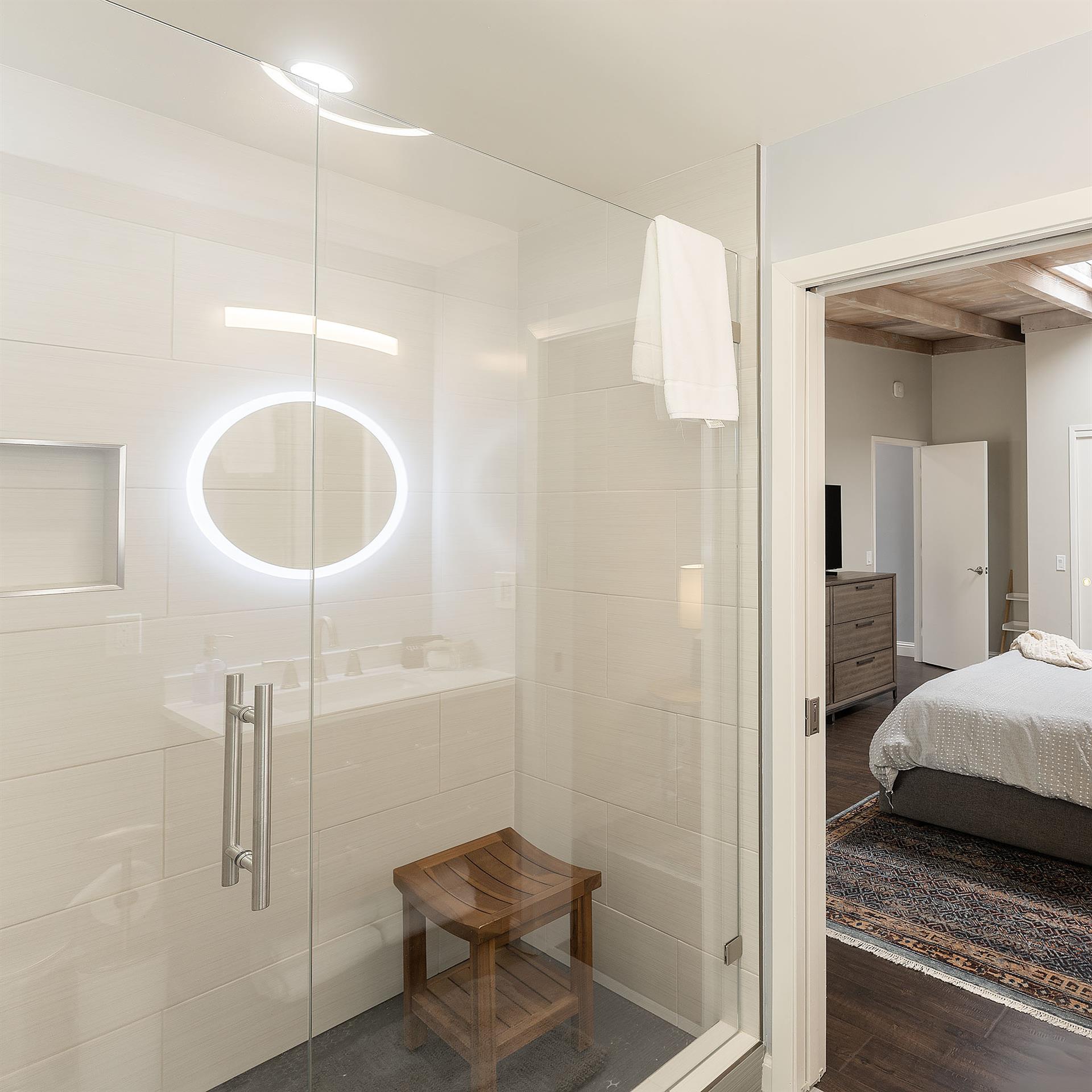 Bedroom 1, Queen, TV, EnSuite Bath with Shower