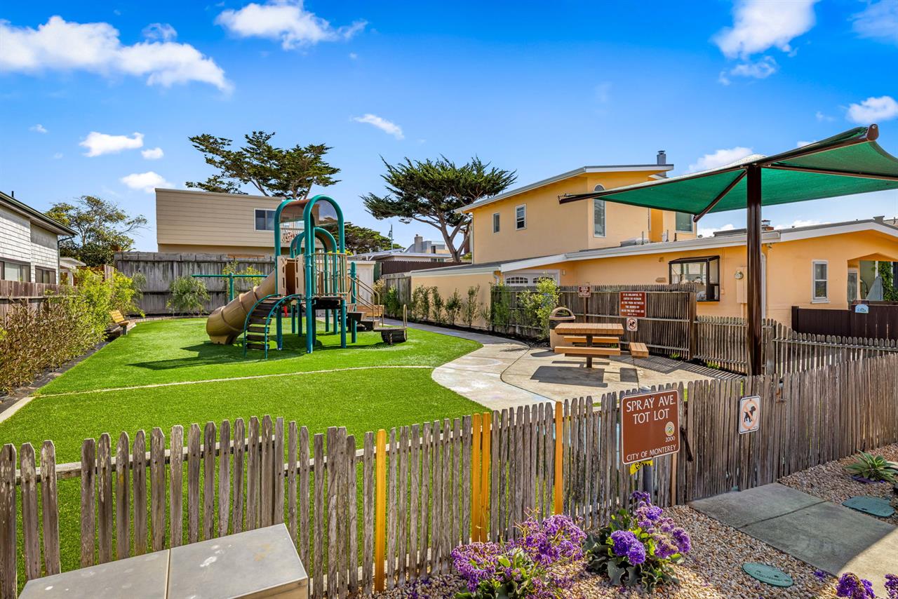 Play Area for Kids Nearby